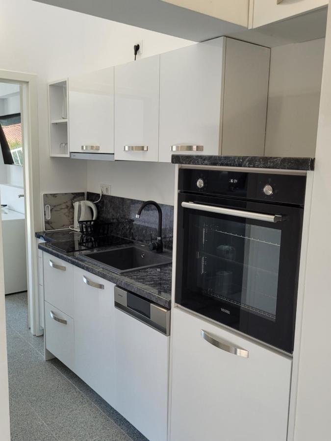 Harizma Primošten Exterior foto