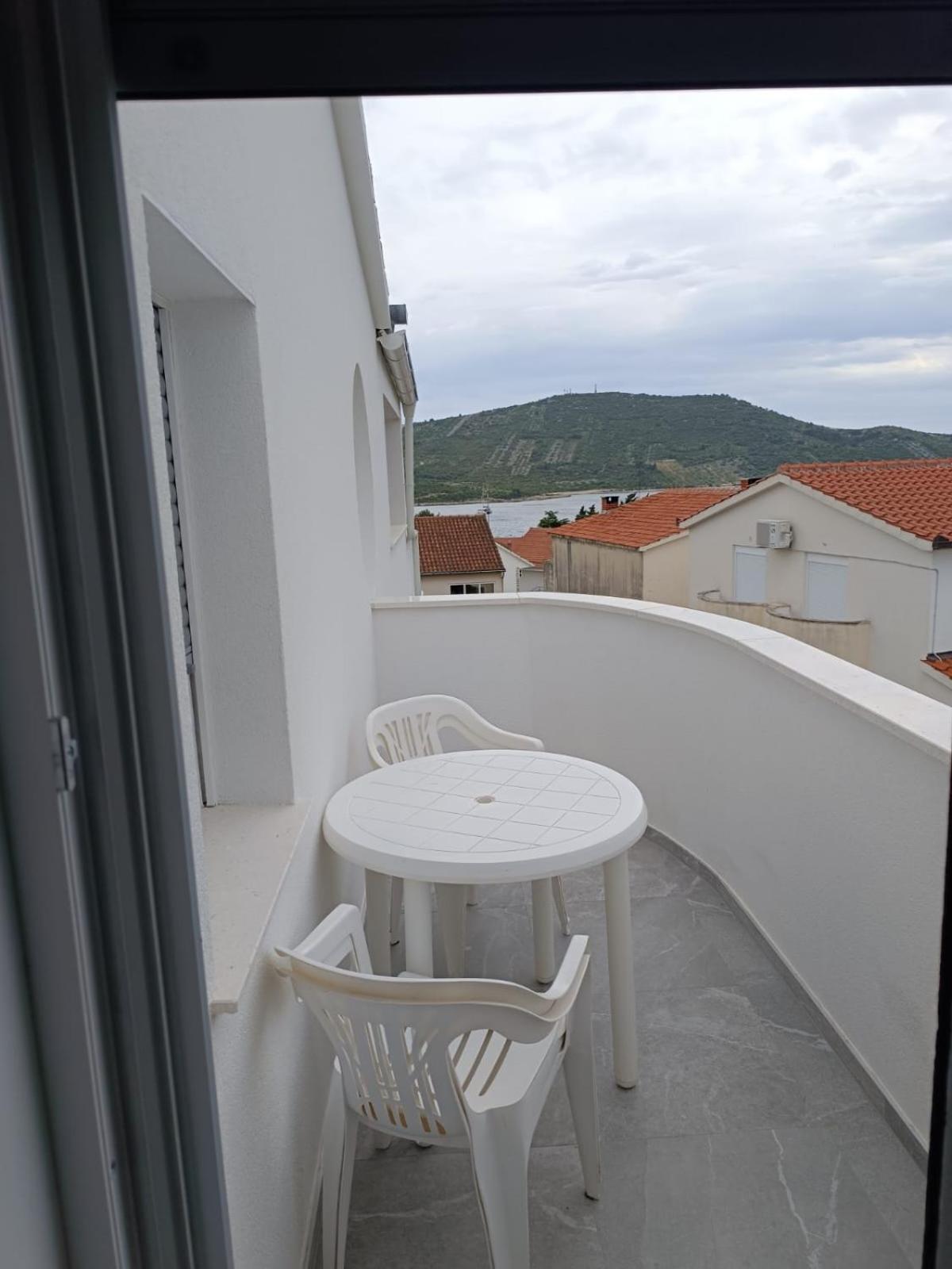 Harizma Primošten Exterior foto